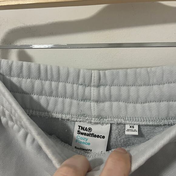Aritzia Tna Sweatfleece Blue Boyfriend Sweat Shorts Size XS - Picture 3 of 5